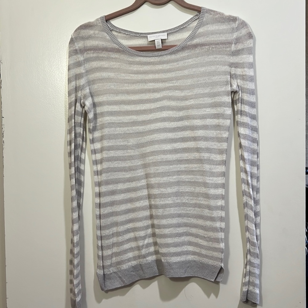 White and Company Linen White and Gray top size xs